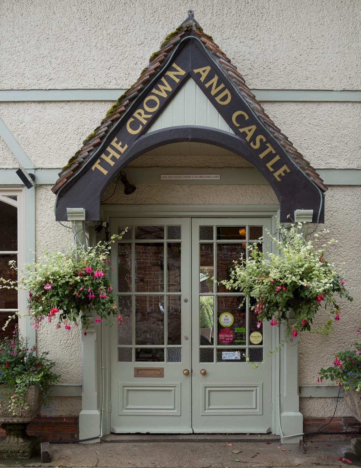 Crown And Castle Hotel Orford Ngoại thất bức ảnh