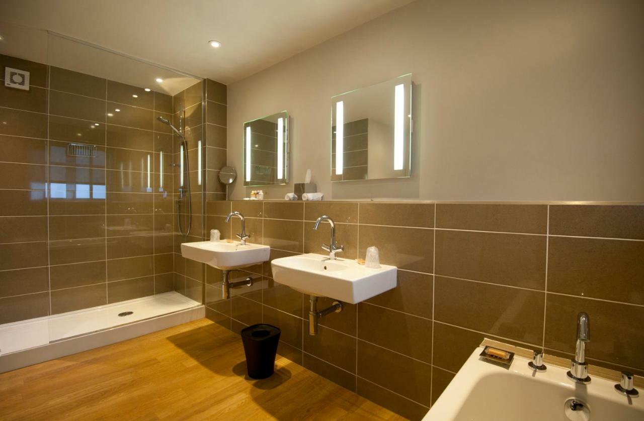 Crown And Castle Hotel Orford Ngoại thất bức ảnh